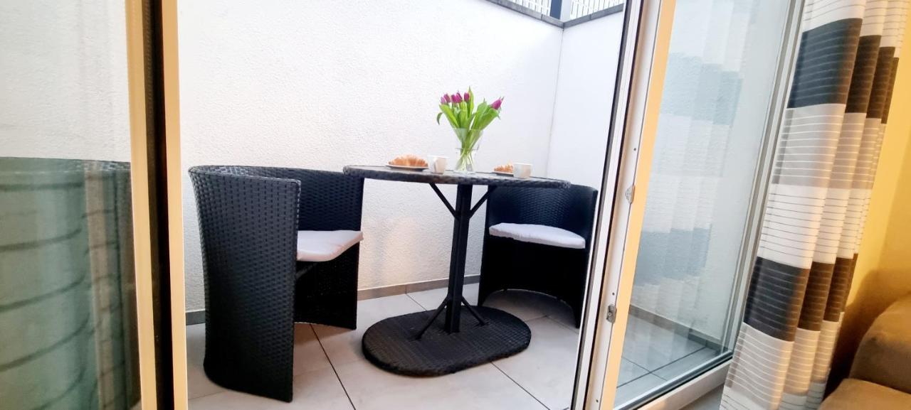 New Modern Selfcheckin Publicfreeparking Highspeed Wifi Kingsizebed Apartment Baden-Baden Ngoại thất bức ảnh