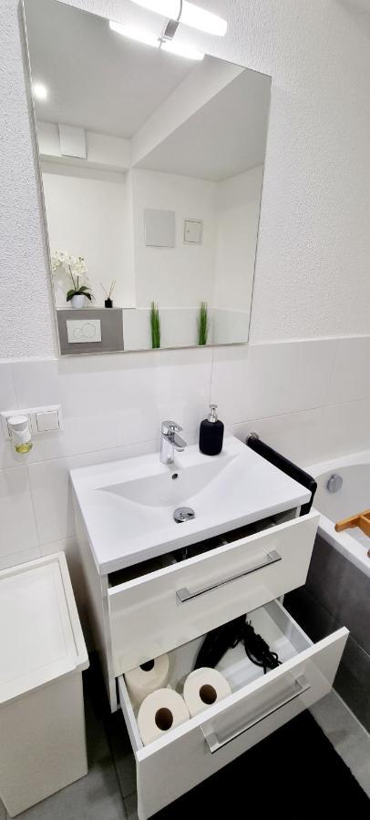 New Modern Selfcheckin Publicfreeparking Highspeed Wifi Kingsizebed Apartment Baden-Baden Ngoại thất bức ảnh