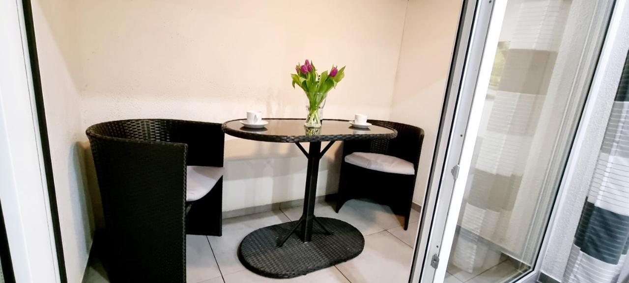 New Modern Selfcheckin Publicfreeparking Highspeed Wifi Kingsizebed Apartment Baden-Baden Ngoại thất bức ảnh